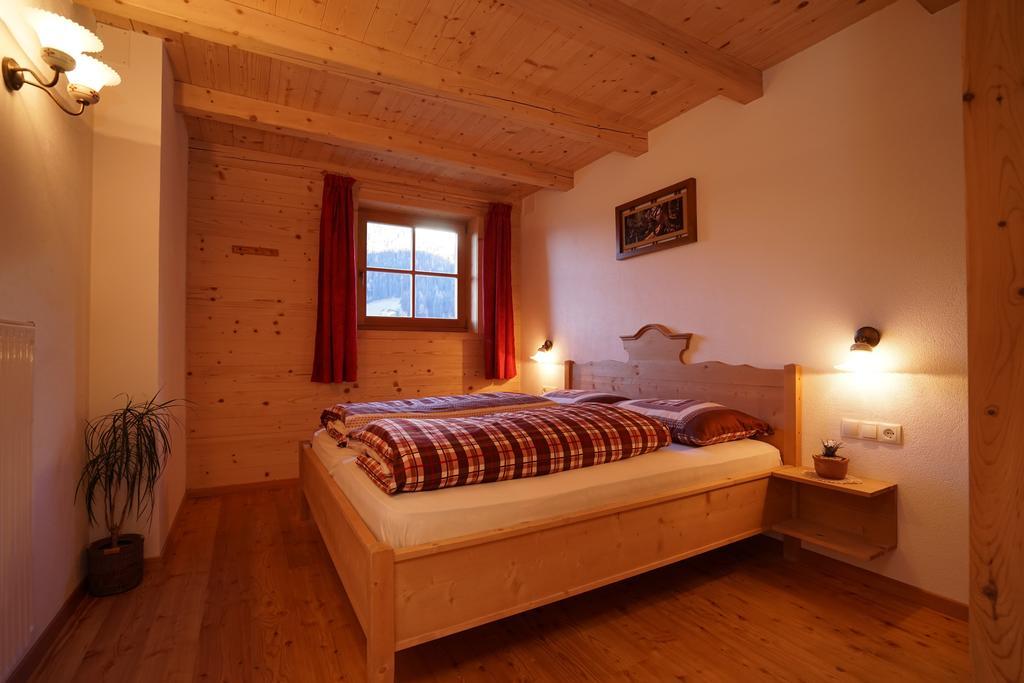Unterhabererhof Apartment Santa Maddalena in Casies Room photo